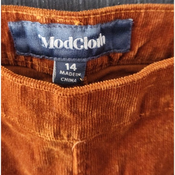 Women's size 14 Brown Corduroy Wide Leg Fall Pants by ModCloth - Picture 9 of 12